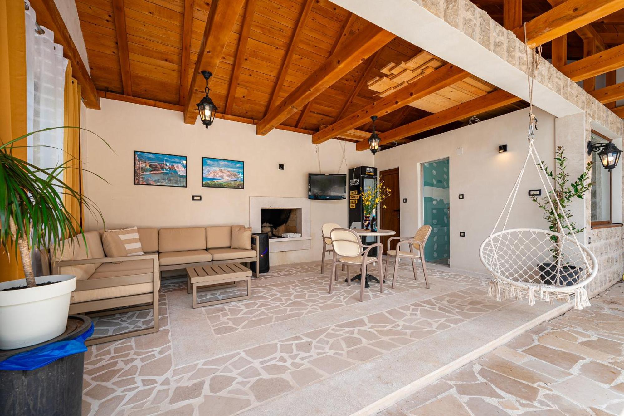 Sunset & Sunrise Villas In Stanisici-Two Villas With Common Pool بودفا المظهر الخارجي الصورة