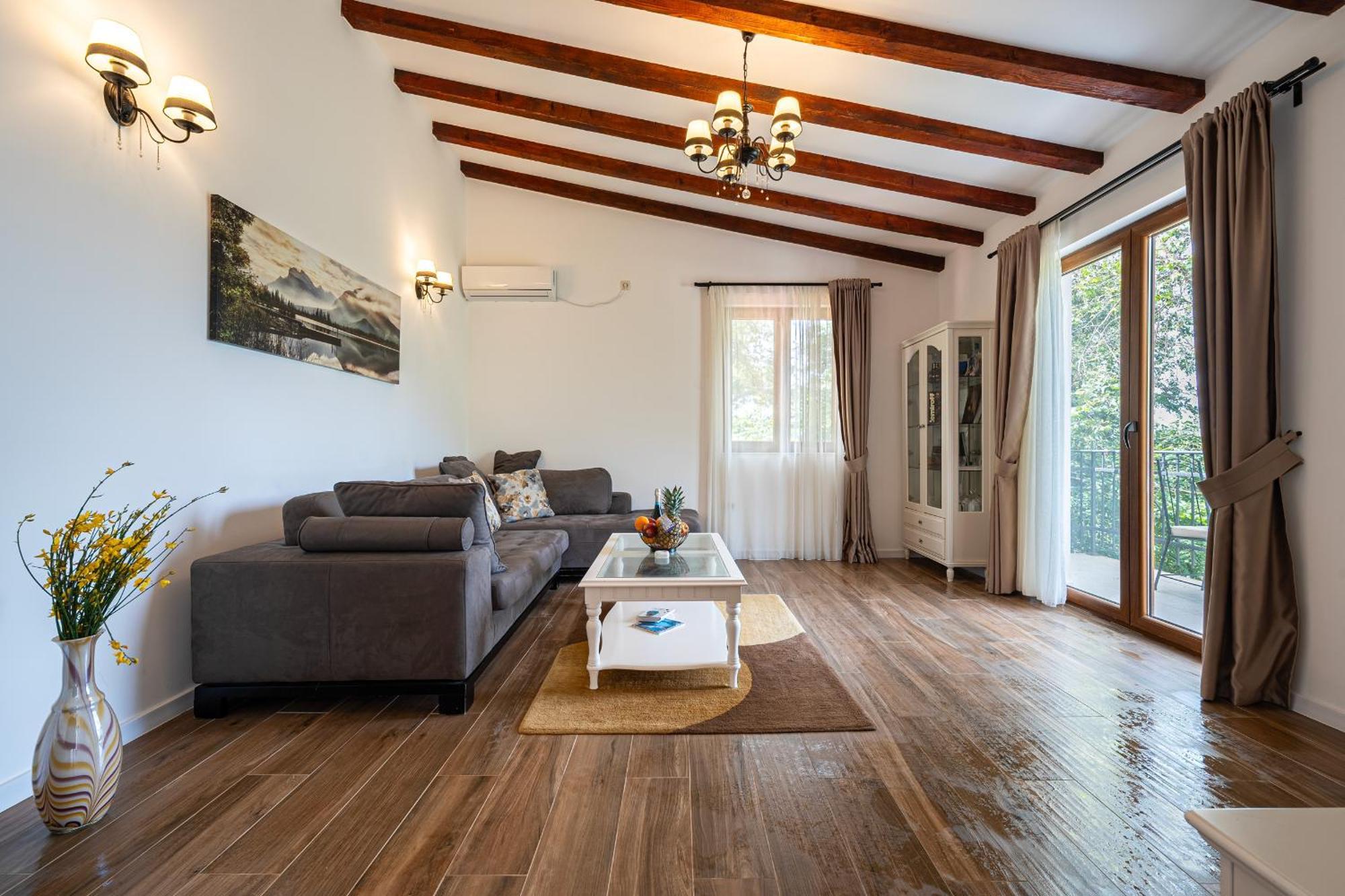 Sunset & Sunrise Villas In Stanisici-Two Villas With Common Pool بودفا المظهر الخارجي الصورة